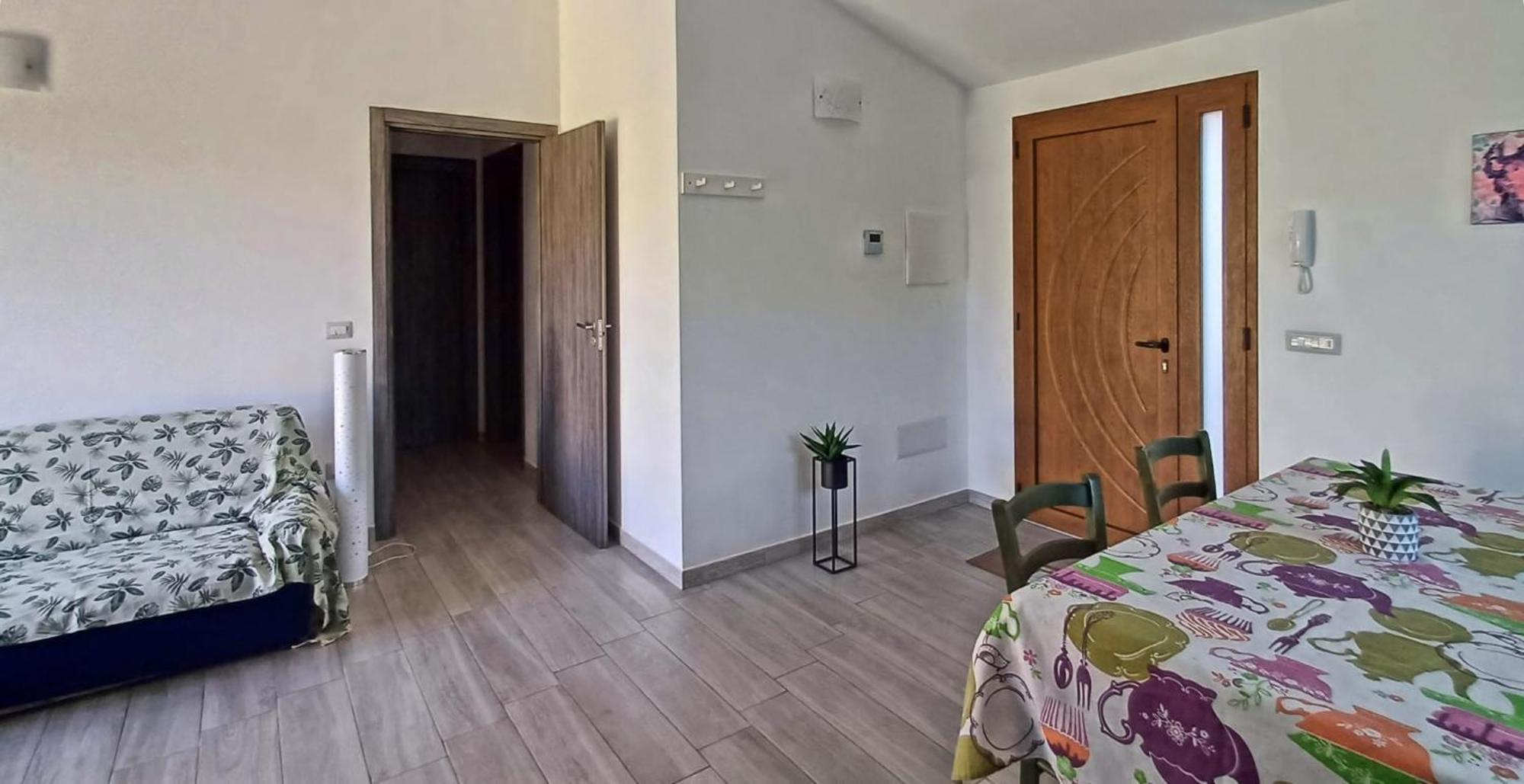 New Alfieri Apartment Cabras Bagian luar foto